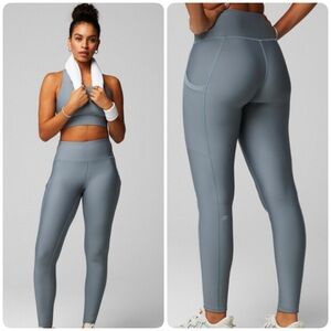 New nwt Fabletics Cold Weather high waisted Leggings pants small stormcloud grey